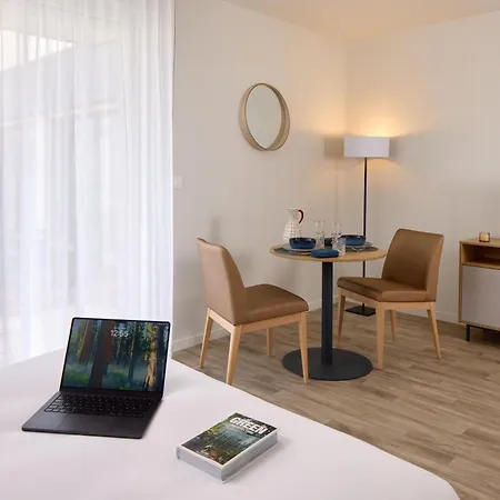 Zenitude Hôtel-résidences 3*
